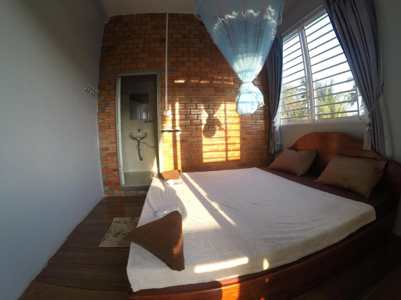 Ing Ing Guesthouse Koh Rong Sanloem Exterior photo